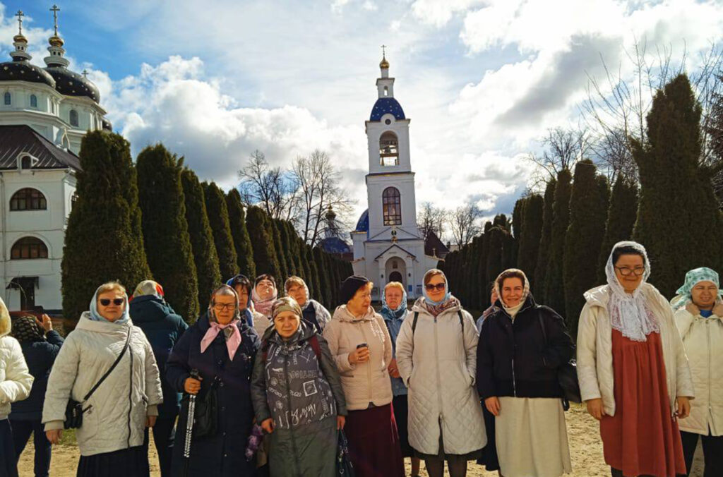 Паломничество в Николо-Сольбинский монастырь и Углич