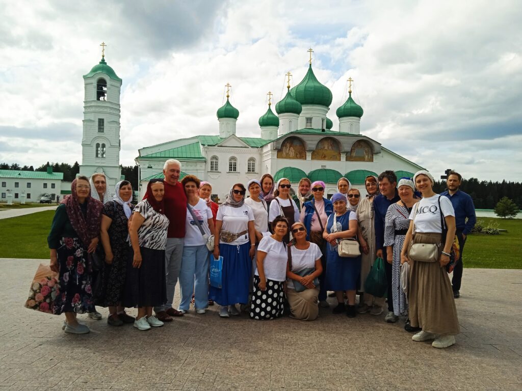 Паломничество в Дымский, Тихвинский, Оятский и Свирский монастыри